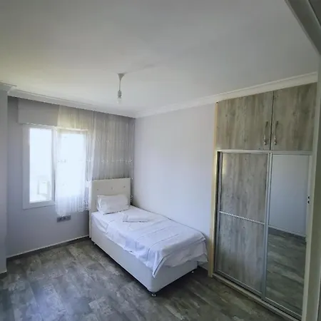 3+1 Uyar , Denize Apartment